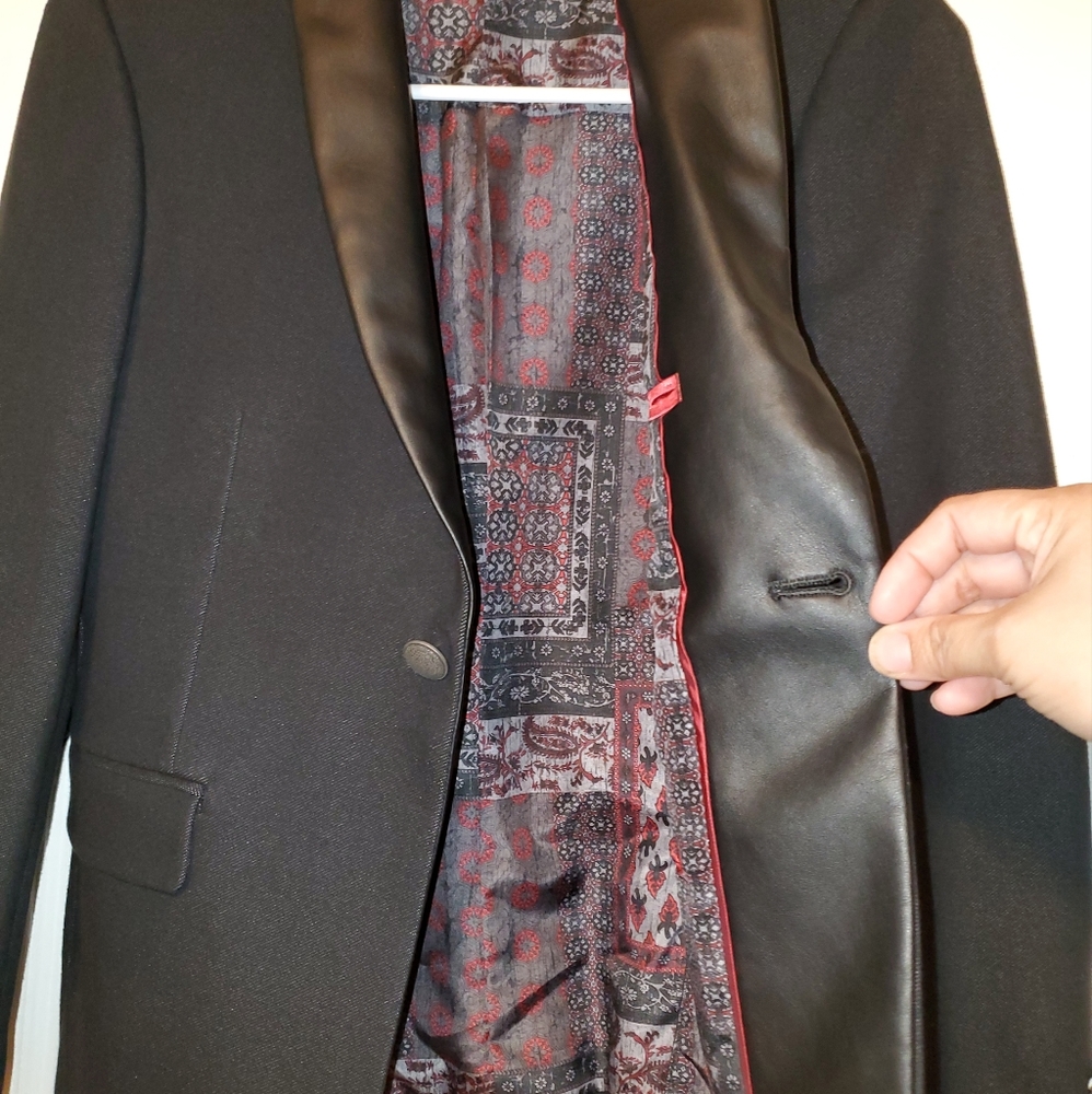 TALLIA (BOY'S) BLACK SUIT
